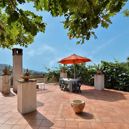 Country house Etna-mare