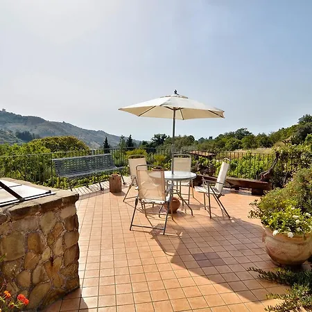 Country house Etna-mare *